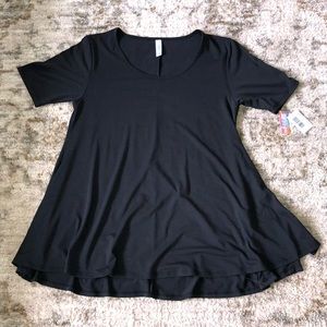 LuLaRoe Perfect T🖤🖤